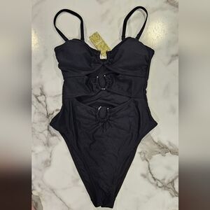 Cupshe Jojo Fletcher One Piece Swimsuit